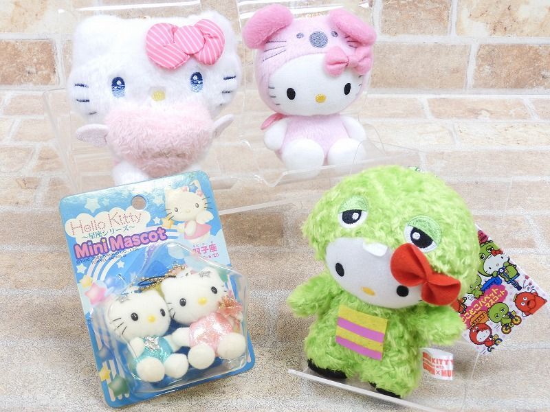サンリオ ガチャピン×ハローキティ 着ぐるみ/星座シリーズ など/2011年