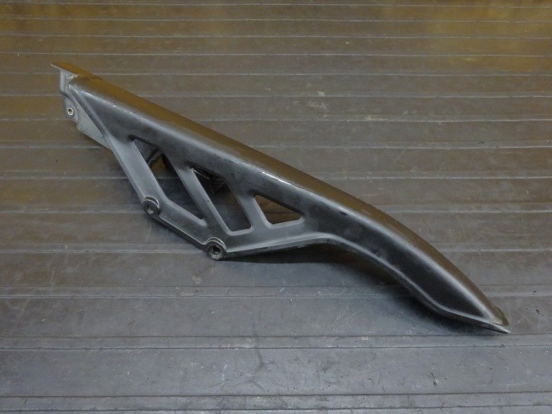 【231035】FTR250(MD17-1000)◇ チェーンカバー チェーンガード