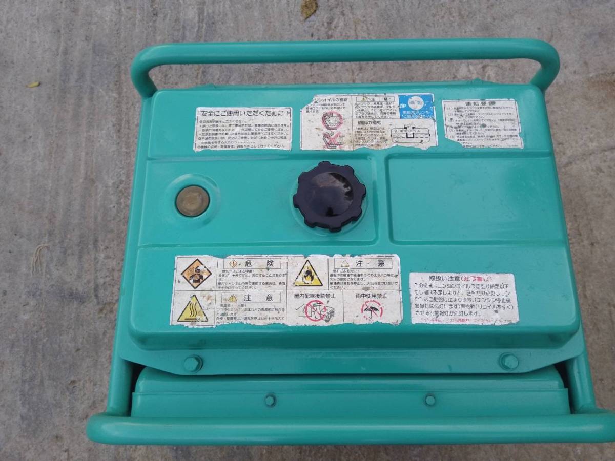 デンヨー発電機 ニューパワー 2600U2 2.6kVA 100V 60Hz ロビンOHC 