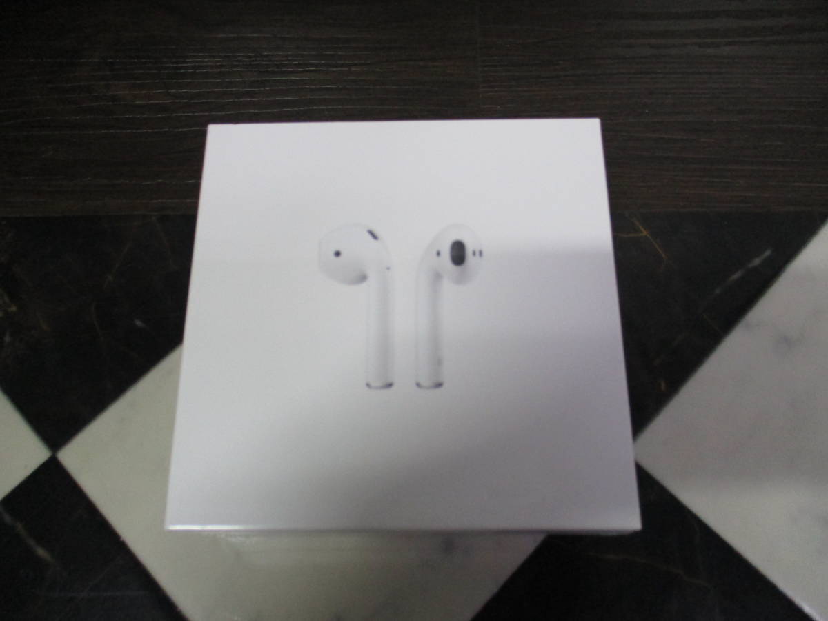 新品・未開封品「Apple AirPods (第2世代) with ☆送料無料☆新品・未