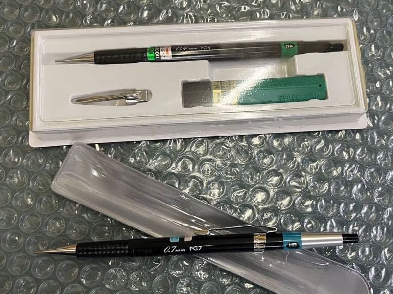 ぺんてる pentel グラフペンシル PG4 0.4mm 1本 PG7 0.7mm 1本