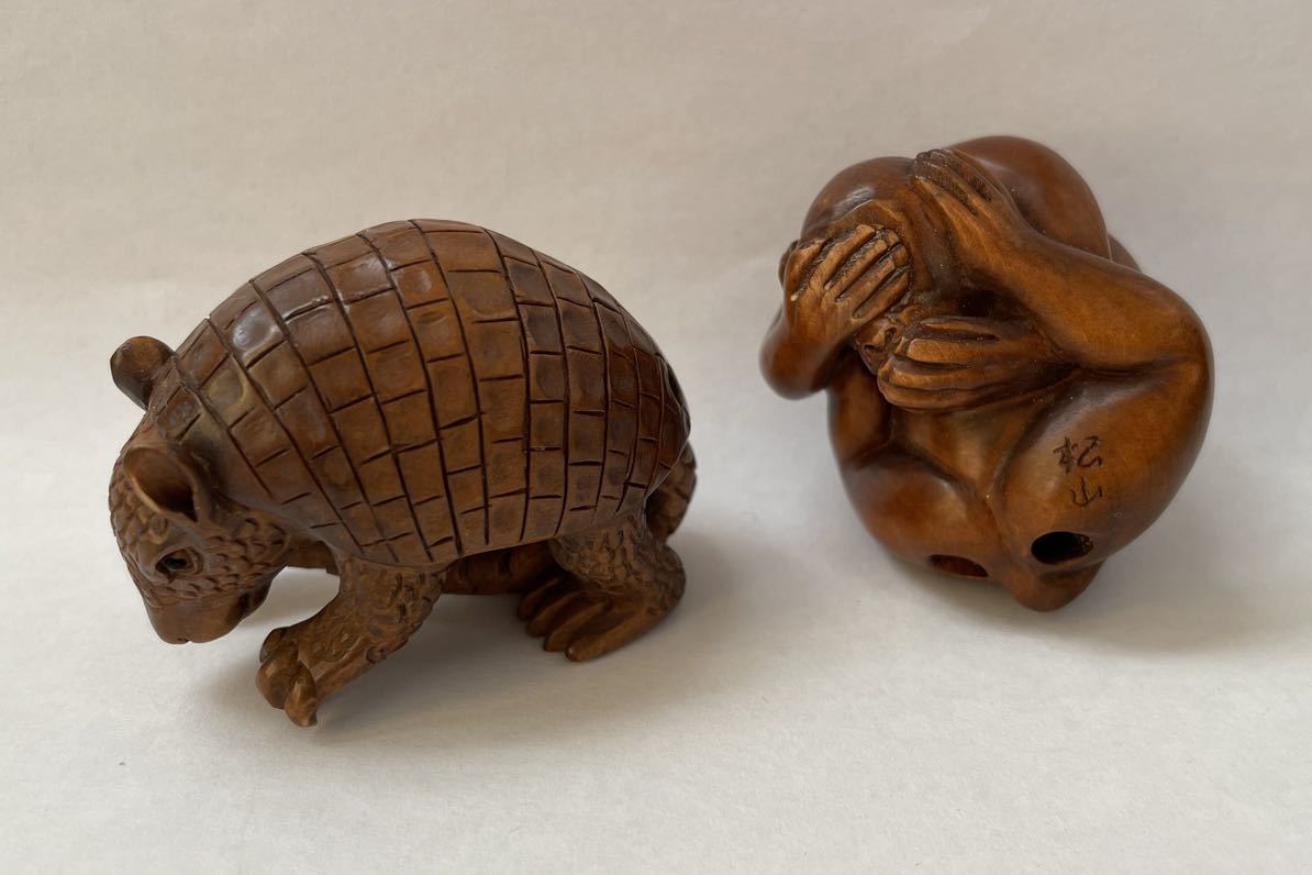 柘植 根付 木製 貔貅 柘植根付D362兔の親子 細密黄楊 黄楊木 柘植 木製