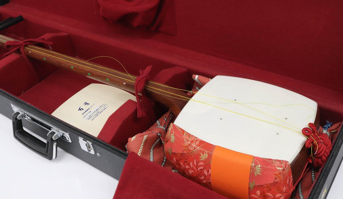 沖縄 三線 沖縄 琉球 三線 三味線 さんしん 和楽器 弦楽器 蛇革 撥