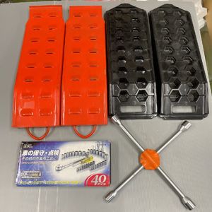 スノーヘルパーのYahoo!オークション(旧ヤフオク!)の相場・価格を見る