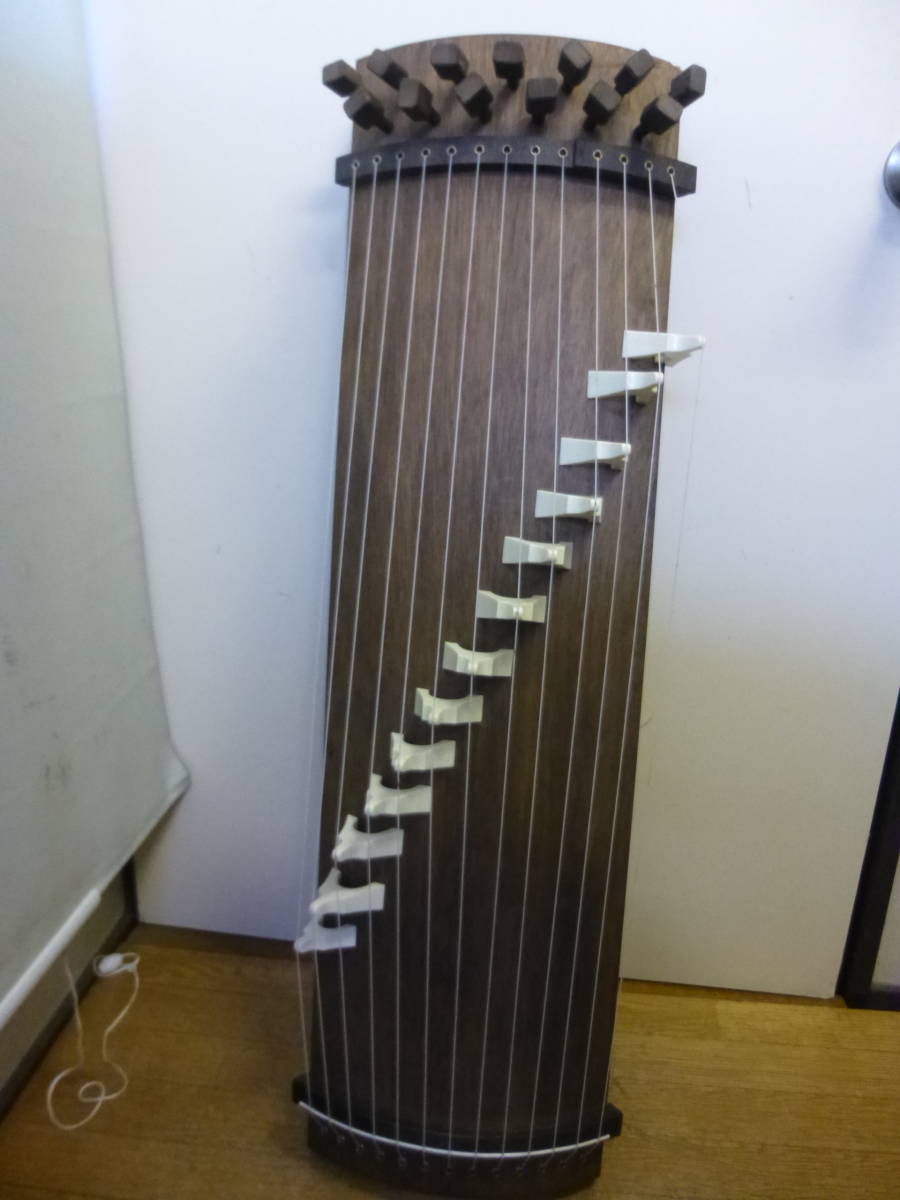 箏 琴 13弦 弦楽器 伝統楽器 お琴 レトロ 詳細不明 琴台 琴枕 琴爪 箏 琴 13弦 弦楽器 伝統楽器 お琴 レトロ 詳細不明 琴台 琴枕