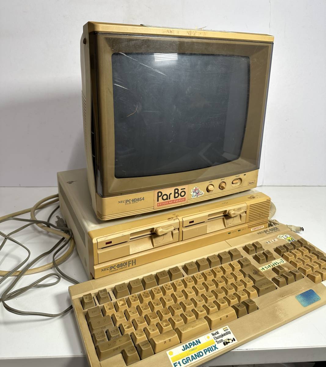 レトロ NEC カラーディスプレイ PC-KD854 電源、起動確認済。ジャンク