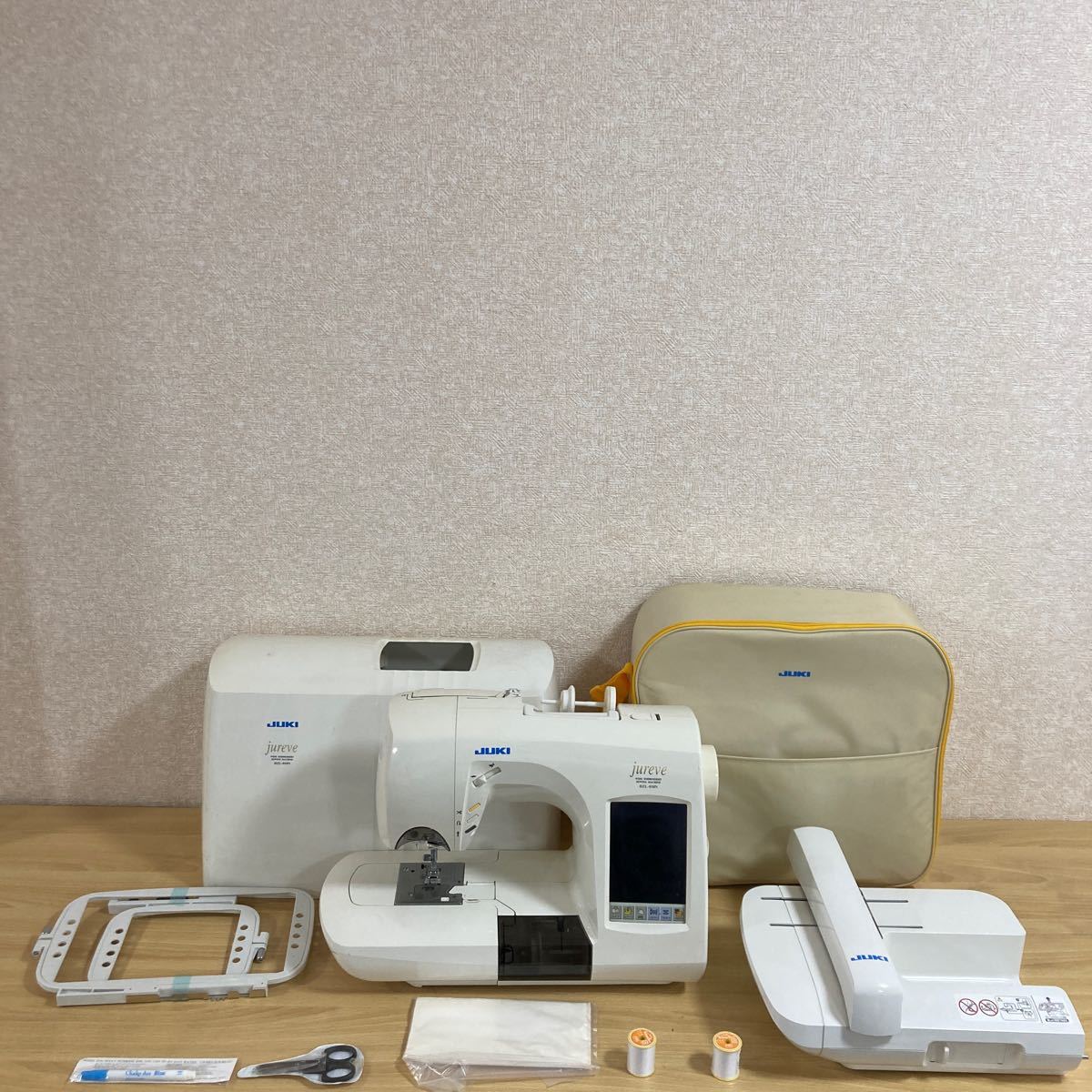 Juki ジューキ Jureve ジュレーブ HZL-010N EM-3 ミシン 刺繍機 