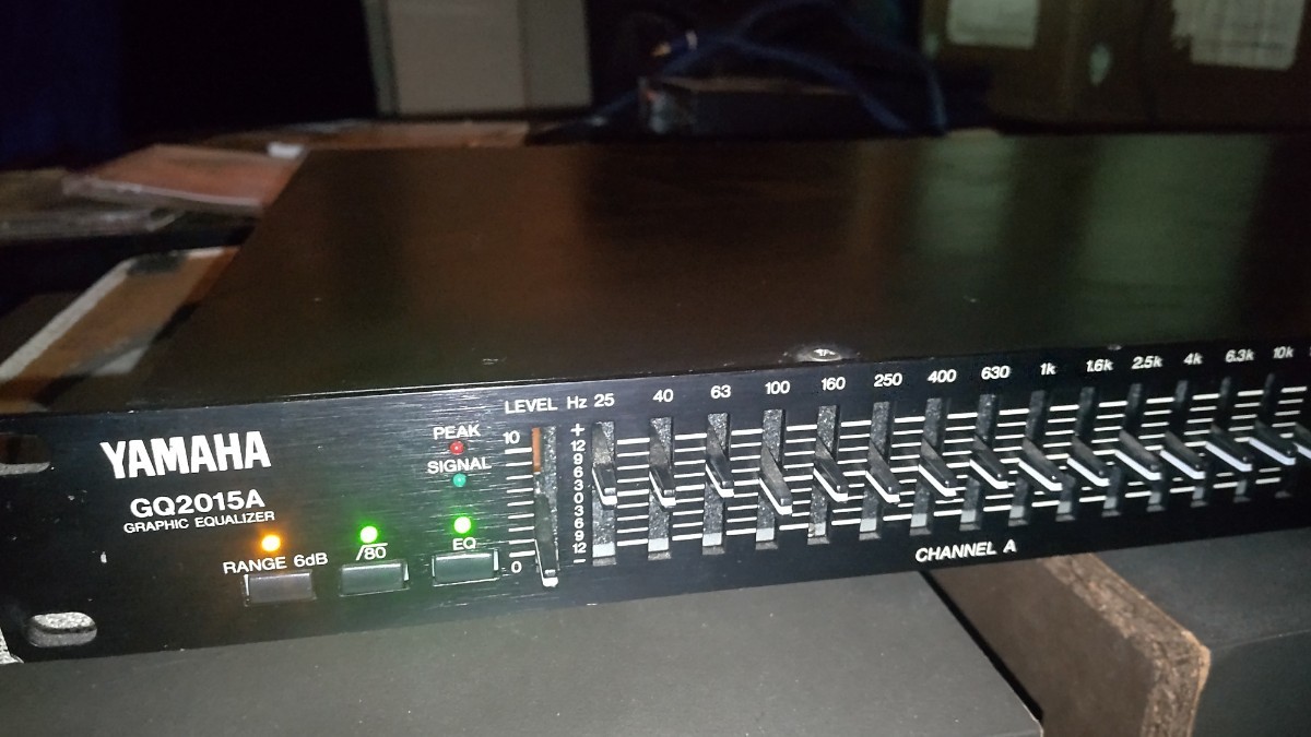 GQ2015A YAMAHA - グラフィックイコライザー Equalizer Graphic
