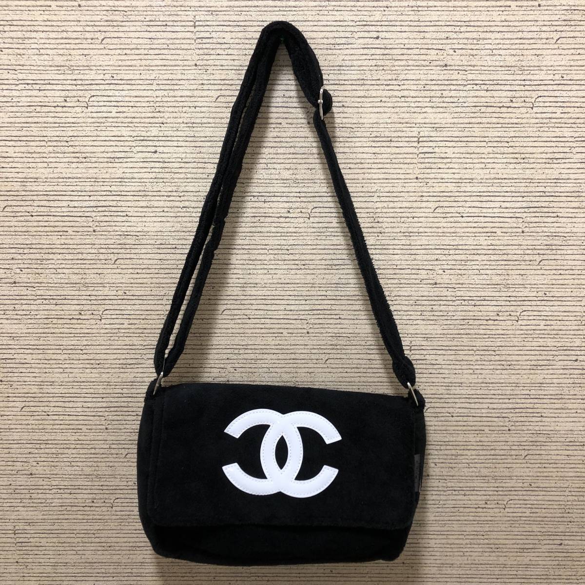 CHANEL ノベルティ パイル地ショルダーバッグ 【公式通販】