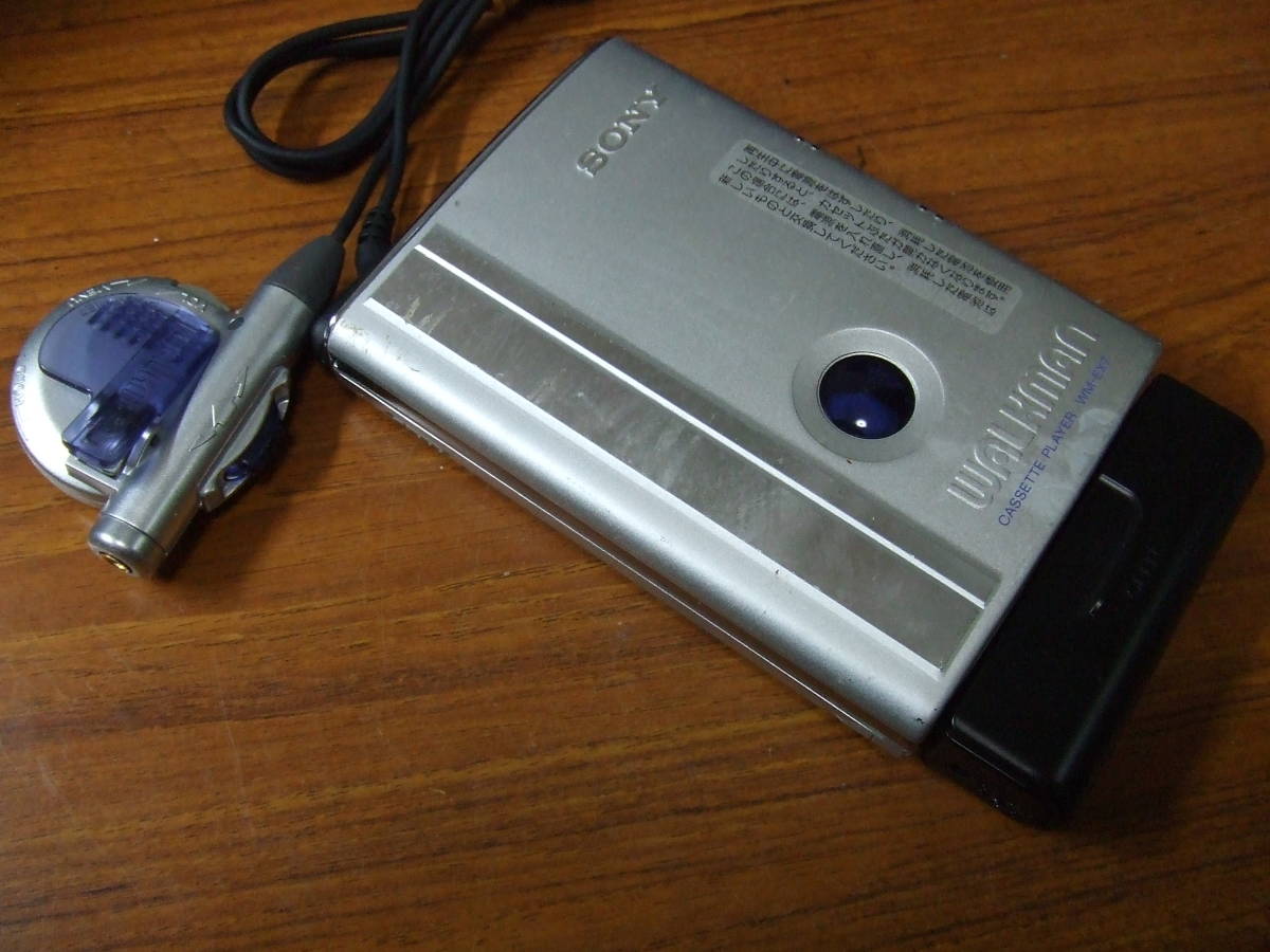 f454 SONY ソニー カセットウォークマン WM-EX7 中古 本体 未確認