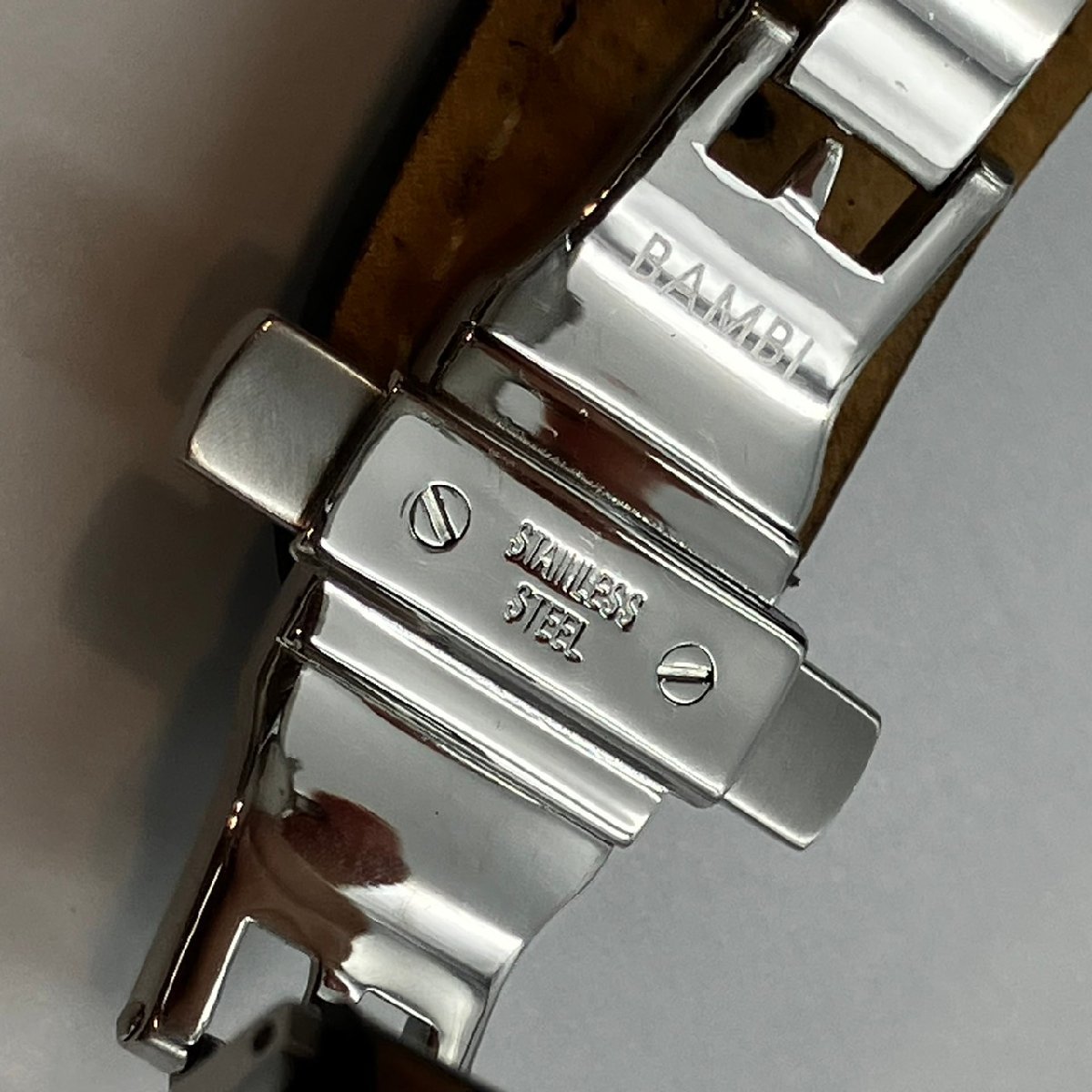 BURBERRY バーバリー クロノグラフ デイト ラウンド 黒文字盤 メンズ 