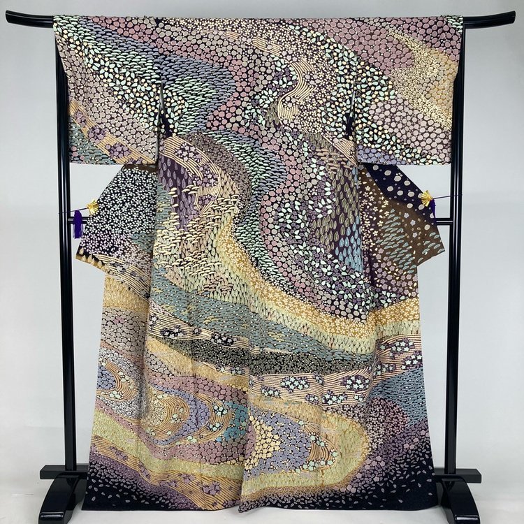滝泰　総絞り　四つ身　仮絵羽未仕立て品 滝泰 刺繍 十日町友禅絞り工房 価格.com 桜 - 着物」の人気商品一覧