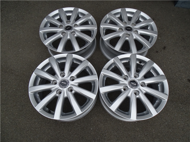 【2025，高品質】 15in TOP RUN ブリジストン アルミ 15X6.0J +53 5H PCD114.3 セレナ エスティマ オデッセイ ステップワゴン ノア ヴォクシー プレマシー他(社外品)｜売買されたオークション情報、yahooの商品情報をアー 5穴