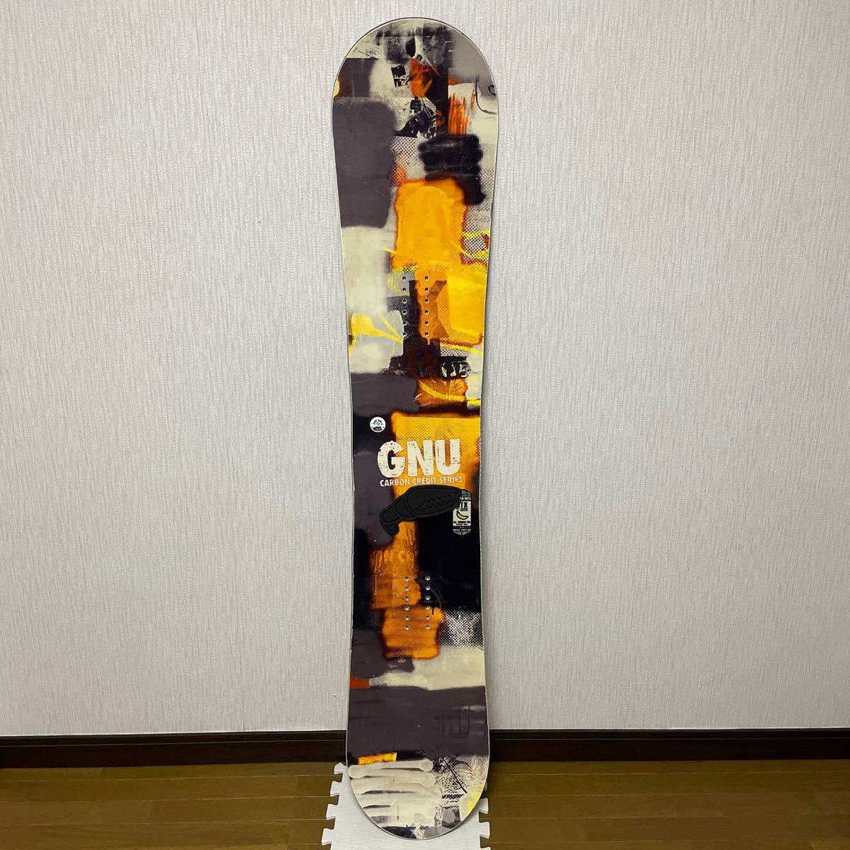 中古 オールラウンド GNU CARBON CREDIT SERIES BTX153 マグネトラクション　パーク　キッカー　ジブ　グラトリ　スノーボード スノボ 板
