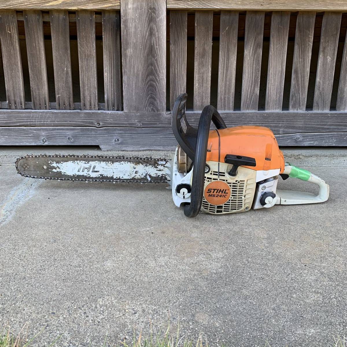 スチール MS241C-M 2019年 Stihl スチール MS241C-M エンジン