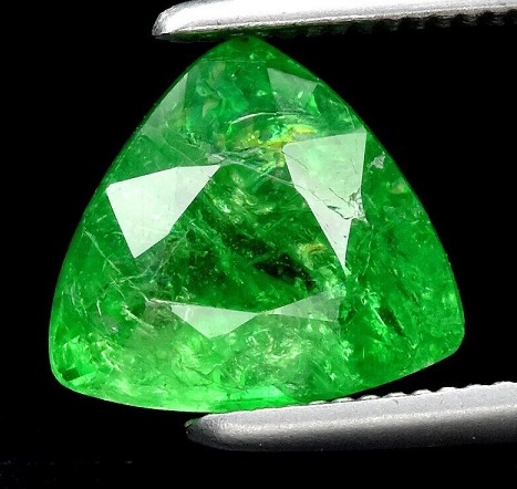 天然ツァボライトガーネット 【希少】1.57カラット タンザニア産天然