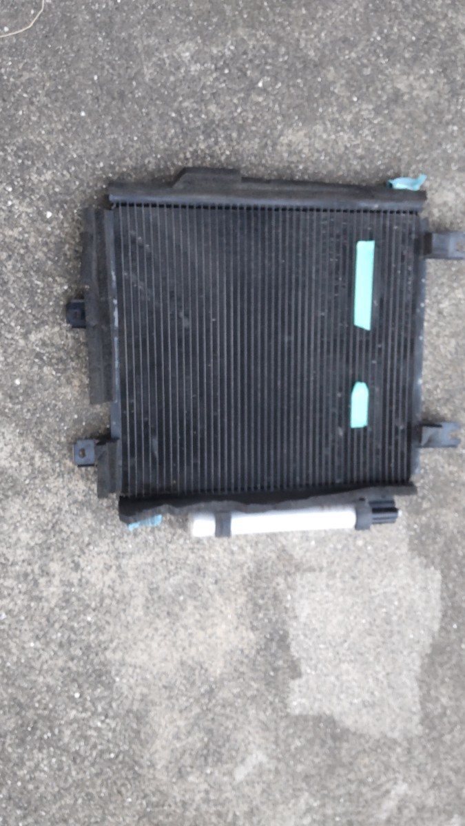 N BOX　カスタム　　JF3　コンデンサー　純正品　送料無料　 NBOX