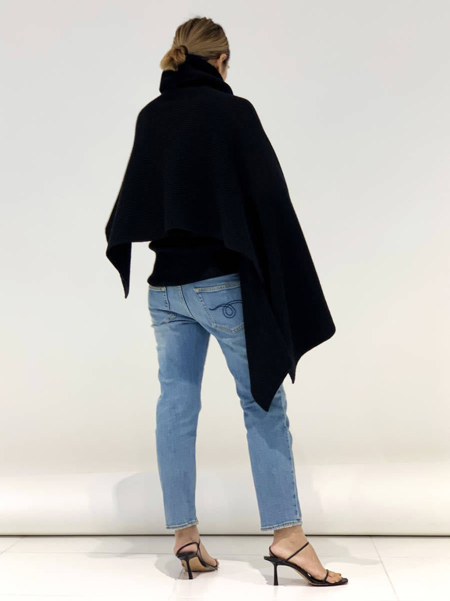 ☆美品☆APSTUDIO タートルネックプルオーバー ニットポンチョ