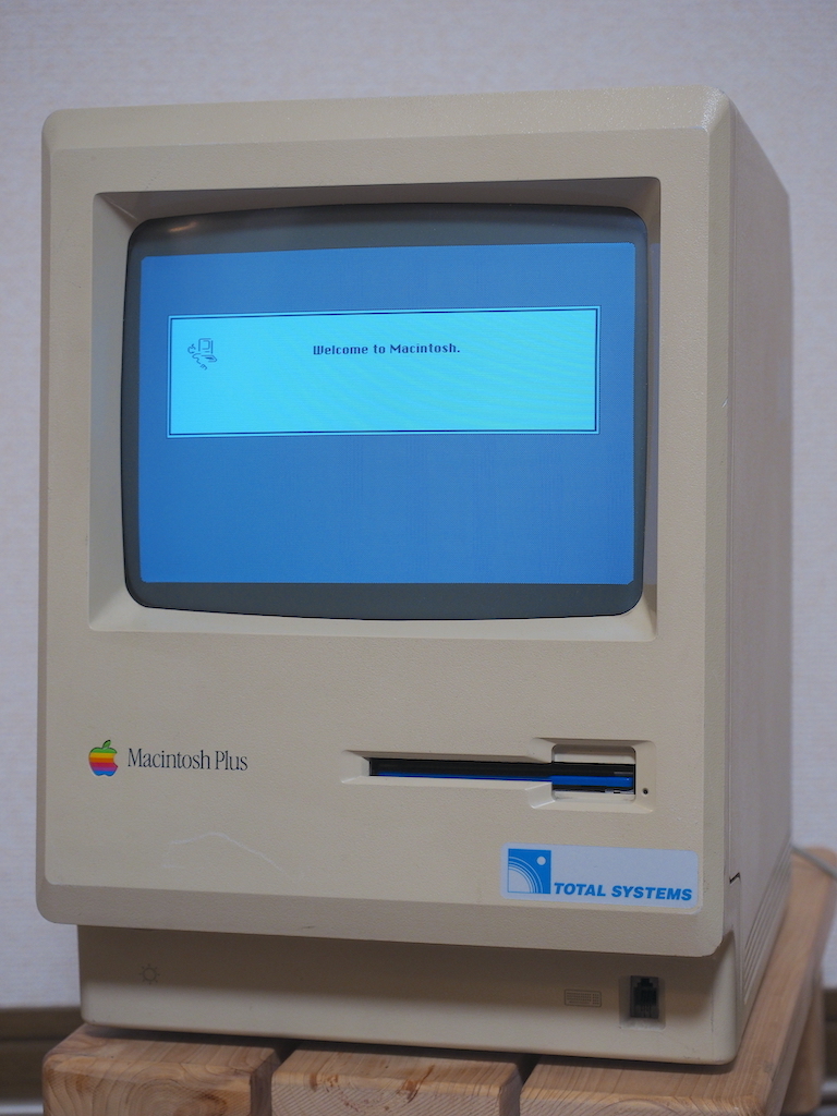 Apple iMac 2015(Retina 5K， 27インチ) [Core i7 6700K 4.0GHz/RAM