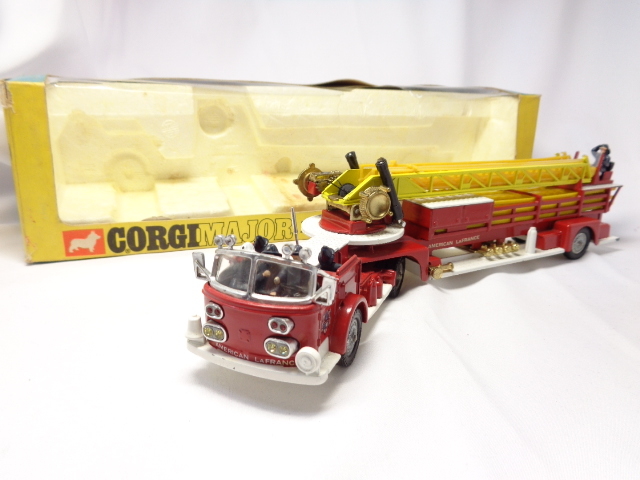 CORGI MAJOR 1143 AMERICAN LAFRANCE Aerial Rescue Truck コーギー