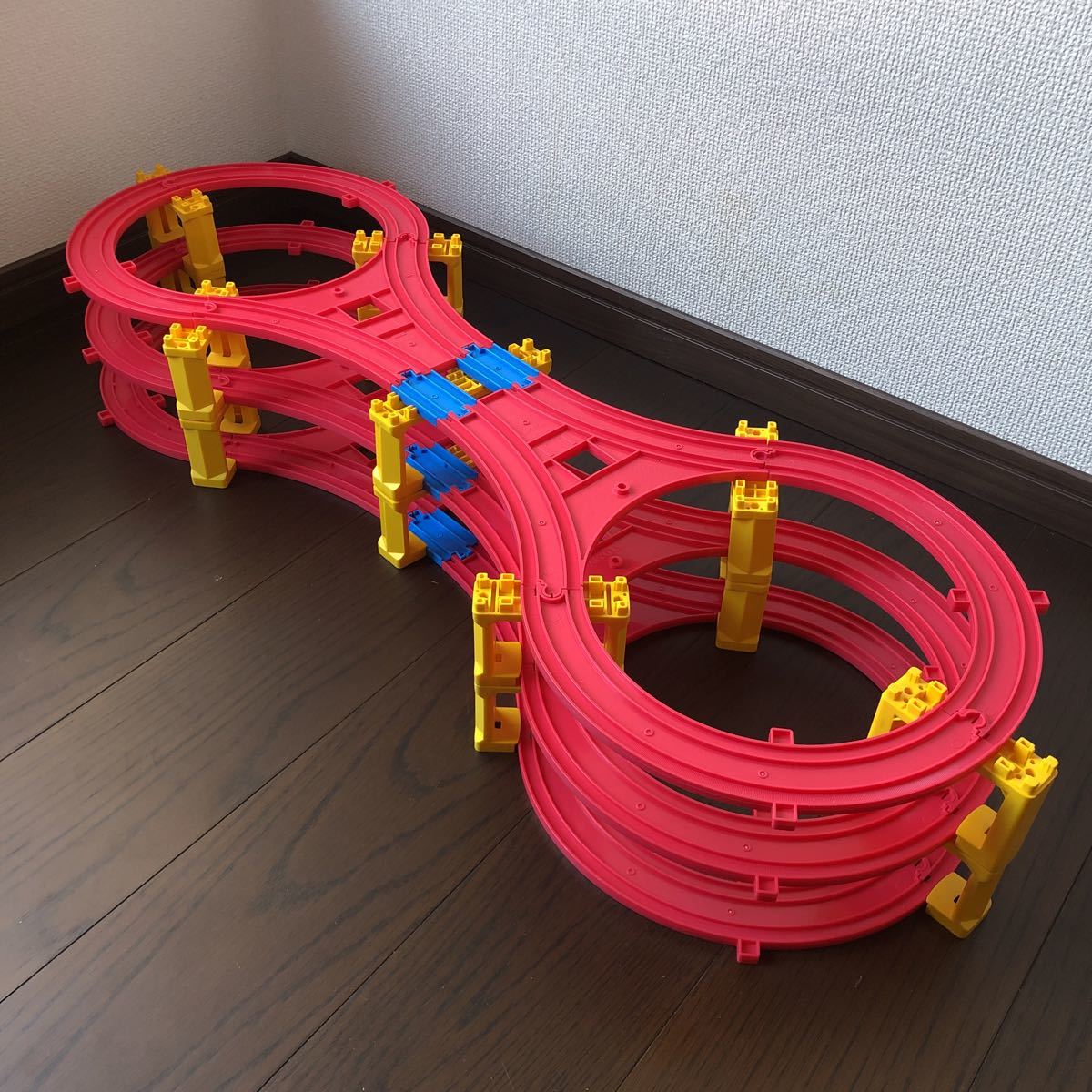 プラレール ループ 立体レイアウト