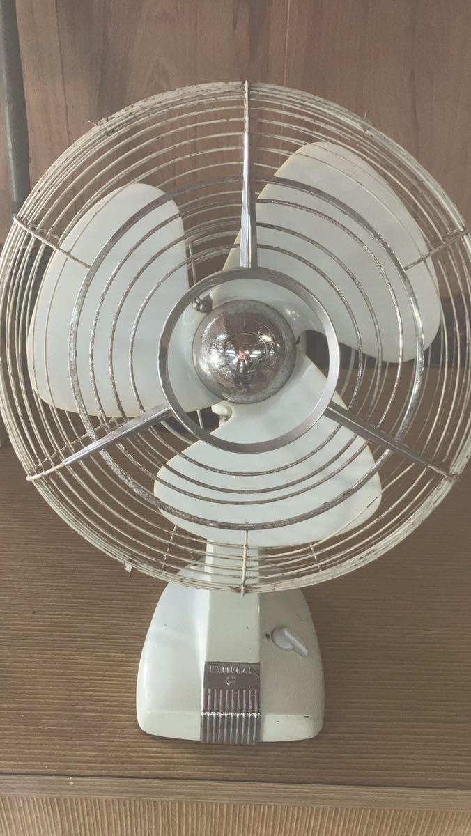  ナショナル National 扇風機 ELECTRIC FAN M-88z 電源コード無し ジャンク(扇風機)｜売買されたオークション情報、yahooの商品情報をアーカイブ公開 - オークファン 扇風機