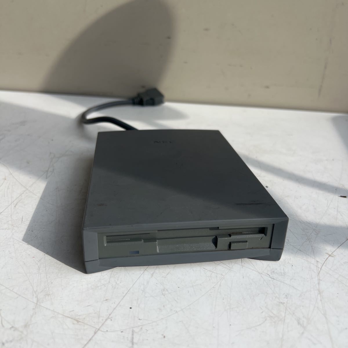 最終値下げ【ジャンク】緑電子 外付け3.5インチFDDドライブ 通電確認済 最終値下げジャンク緑電子 外付け3.5インチFDDドライブ 通電確認済