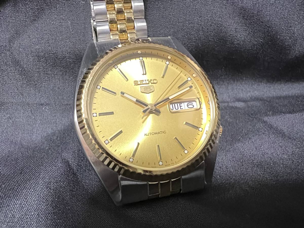 SEIKO セイコー 7S26-01N0　ゴールド 自動巻き アラビア　裏スケ 割と 正常 SEIKO セイコー5 7S26-0500 裏スケ 自動巻 コンビ メンズ