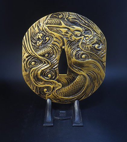 結】経年保管品 時代物 美品◇来年の干支 辰鍔型飾り皿 昇龍刀鍔型飾り 