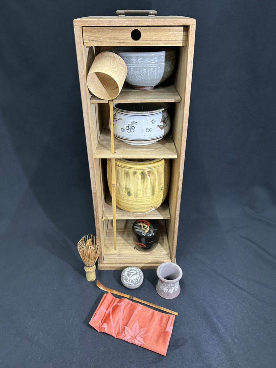 【S10-23】茶箱 短冊箱 茶碗 棗 茶杓 茶筅 建水 茶匙 茶道具 旧家整理品