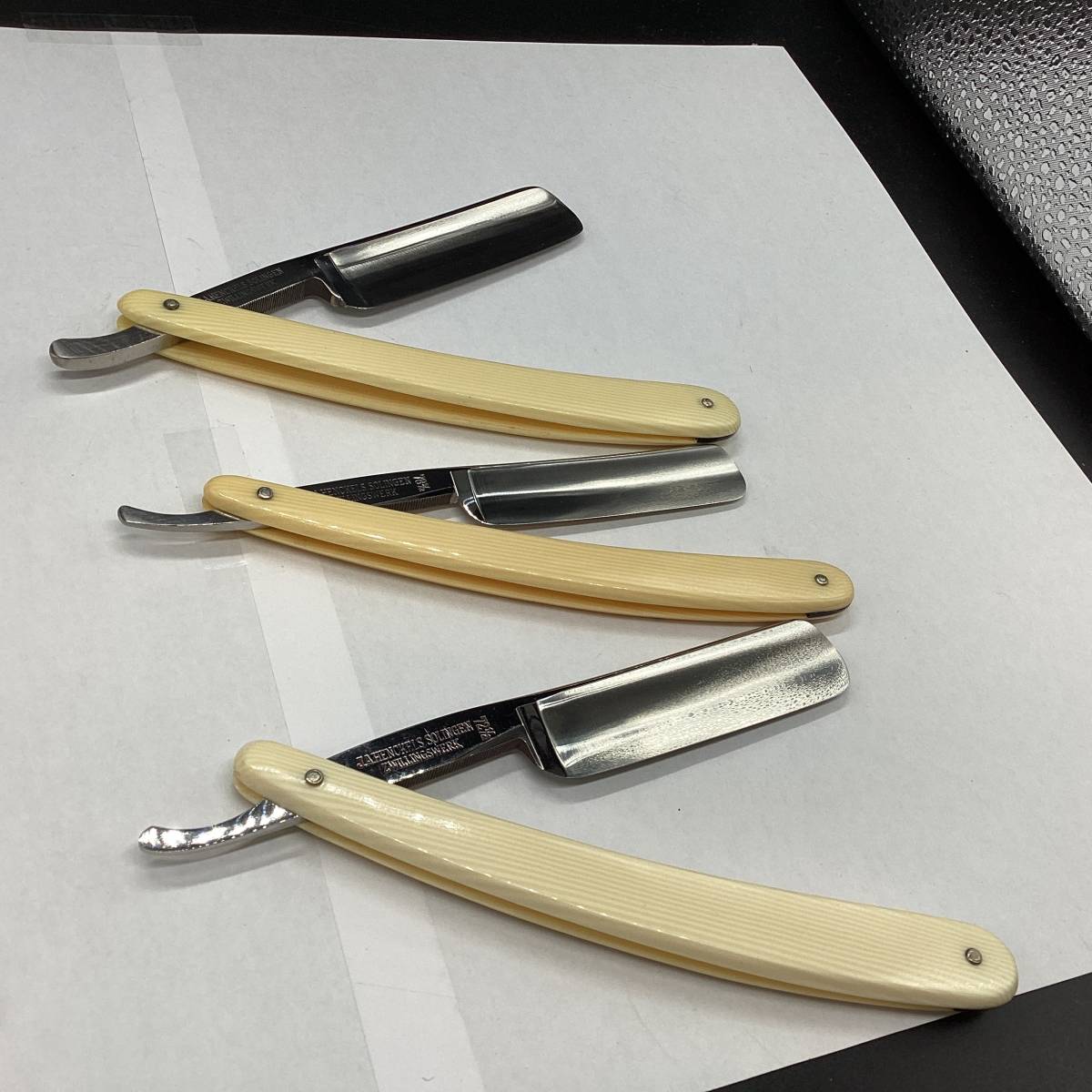 9683□ SOLINGEN ヘンケルス ゾーリンゲン 剃刀 カミソリ 理容 道具 
