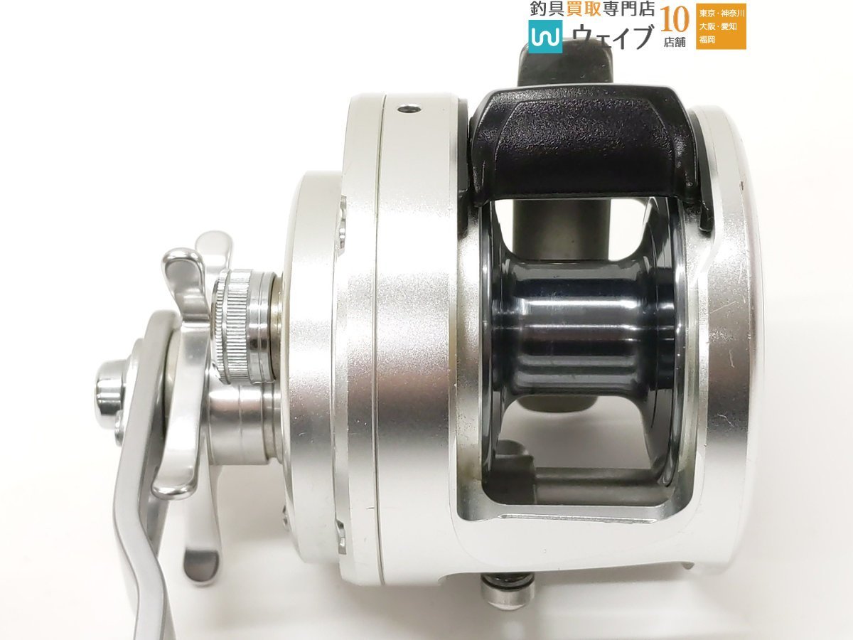 シマノ 13 オシアカルカッタ 300HG 美品 【公式通販】
