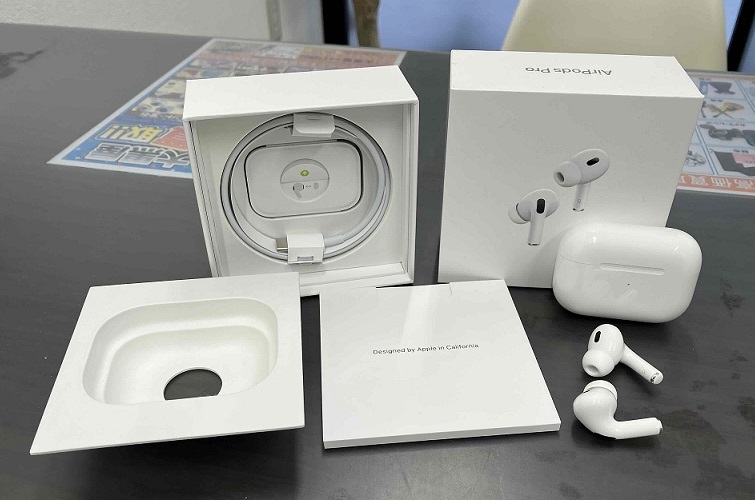 ☆中古・美品 Apple AirPods Pro 第2世代 MQD83J/A 動作確認済み ☆中古・美品 Apple AirPods Pro 第2世代 MQD83J/A 動作確認済み
