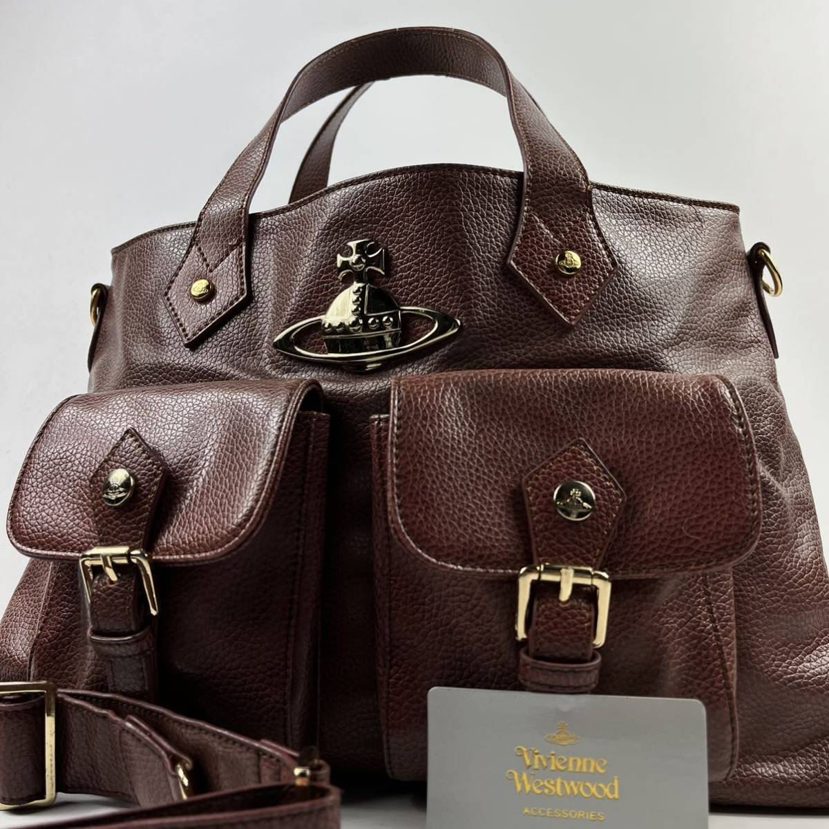 ヴィヴィアンウエストウッド】レザー ビジネスバッグ 金オーブ 黒 A4可