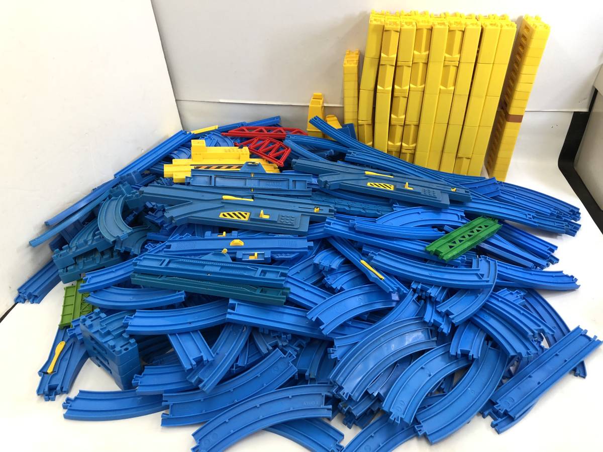 T231211-02S/ プラレール レール 情景部品 大量まとめ 直線 曲線 坂 