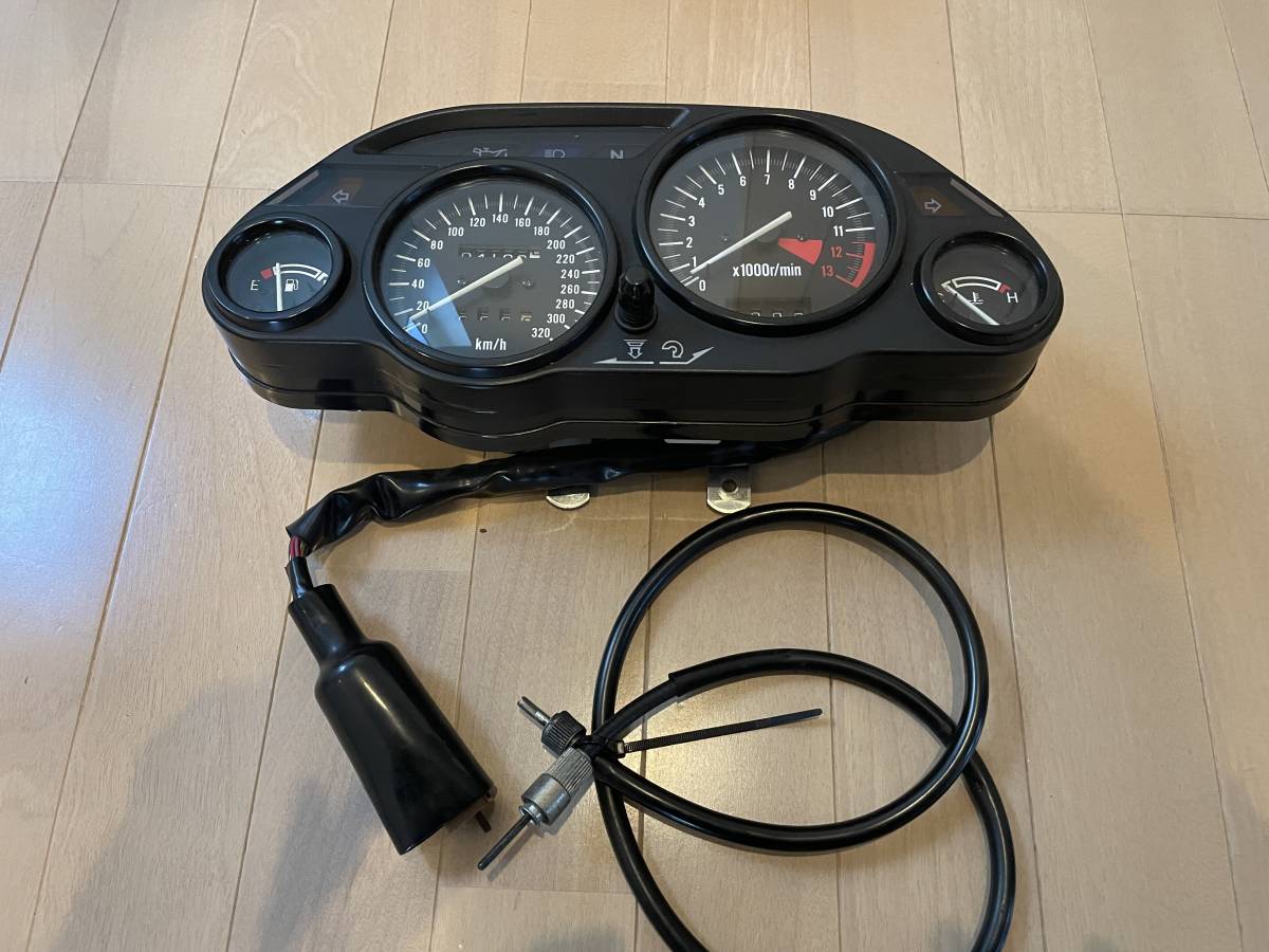 格安 GPZ900R(〜A10逆車）用 ZZR 1100D流用320kmメーター カワサキ