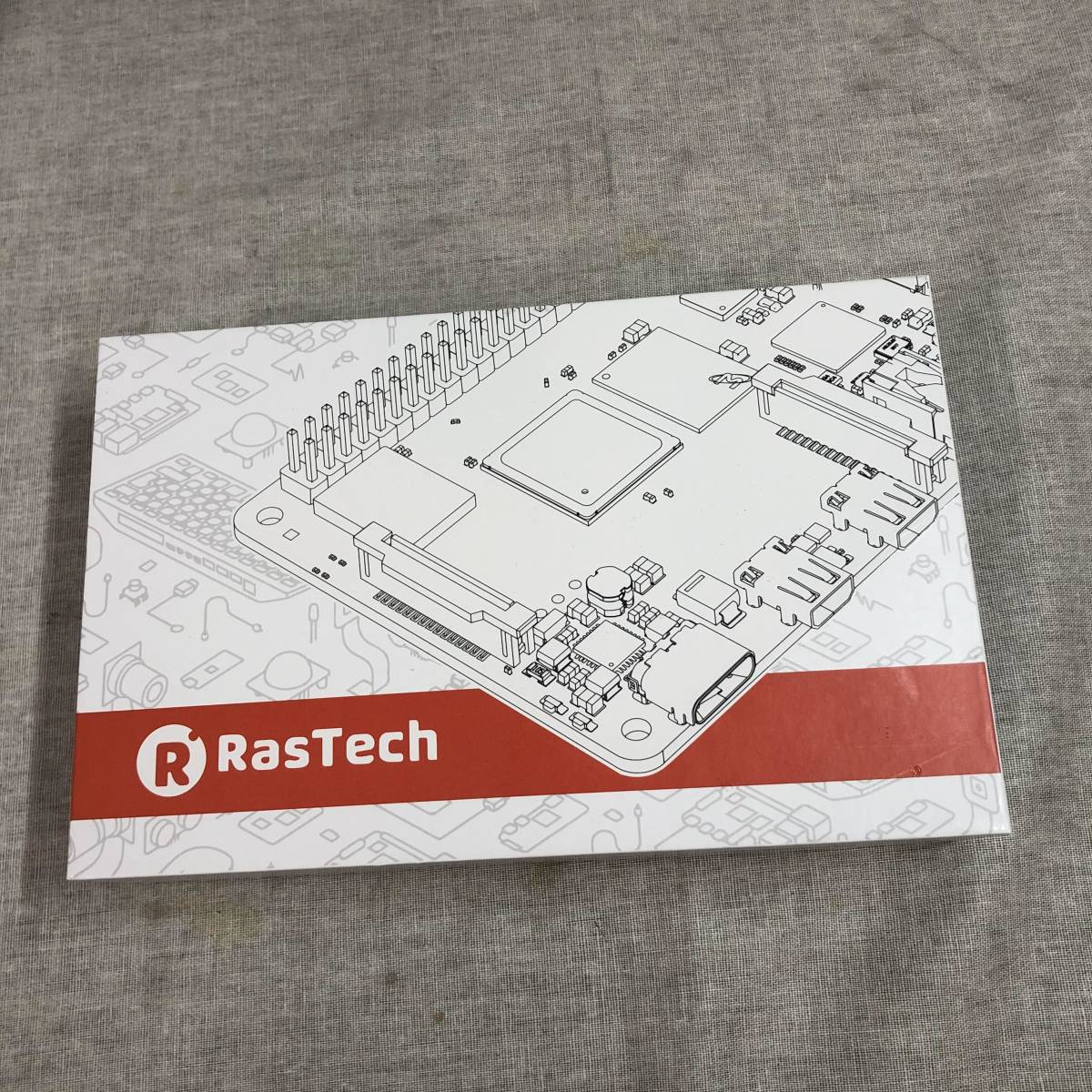 ジャンク品　RasTech Raspberry Pi 4 Model B(RAM 8GB) Pi4 8gb セット 32GBのMicroSDカード