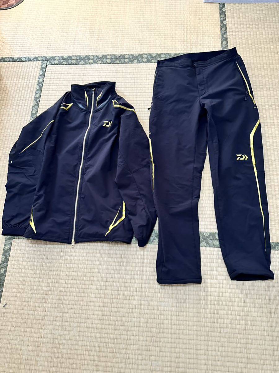 新作 美品 ダイワ トーナメント ストームフリーステック ジャケット