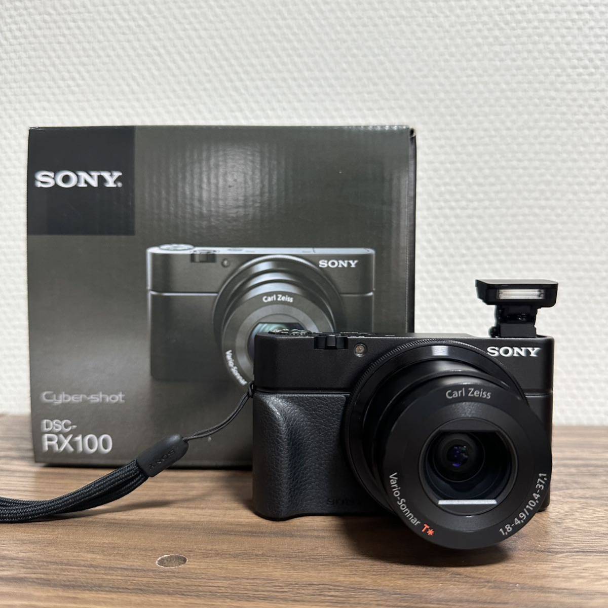SONY サイバーショット DSC-RX100ソニー デジカメ ほぼ未使用 【公式通販】