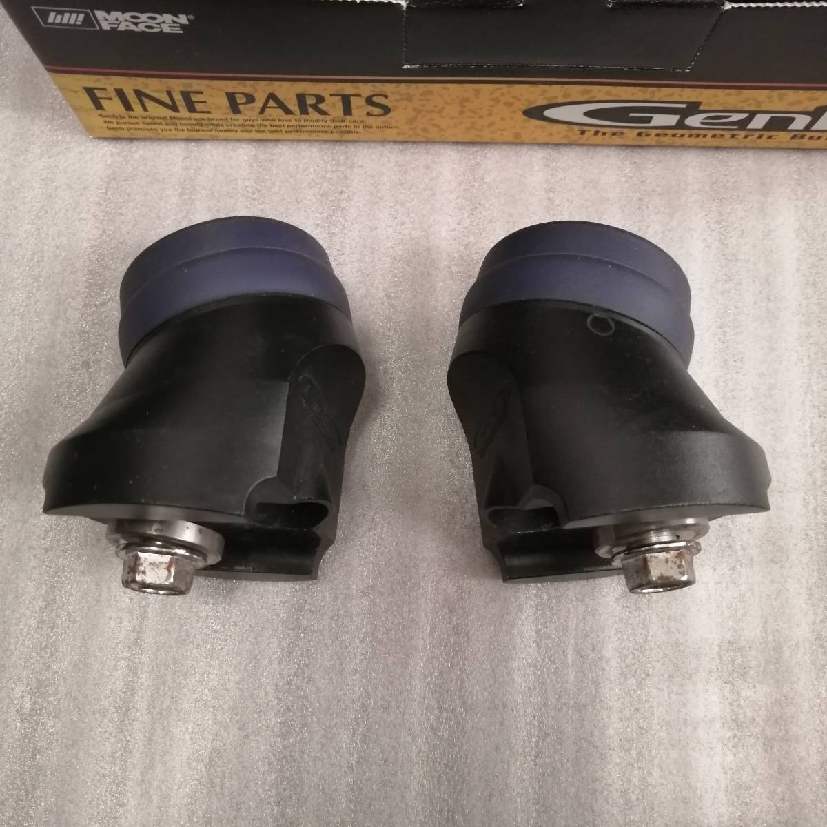 200系ハイエース用 Genb リバンプ ストッパー(SRB0 2＆4WD)2ケ 200系ハイエース用 Genb リバンプ ストッパー(SRB0 ☆ 200系ハイエース