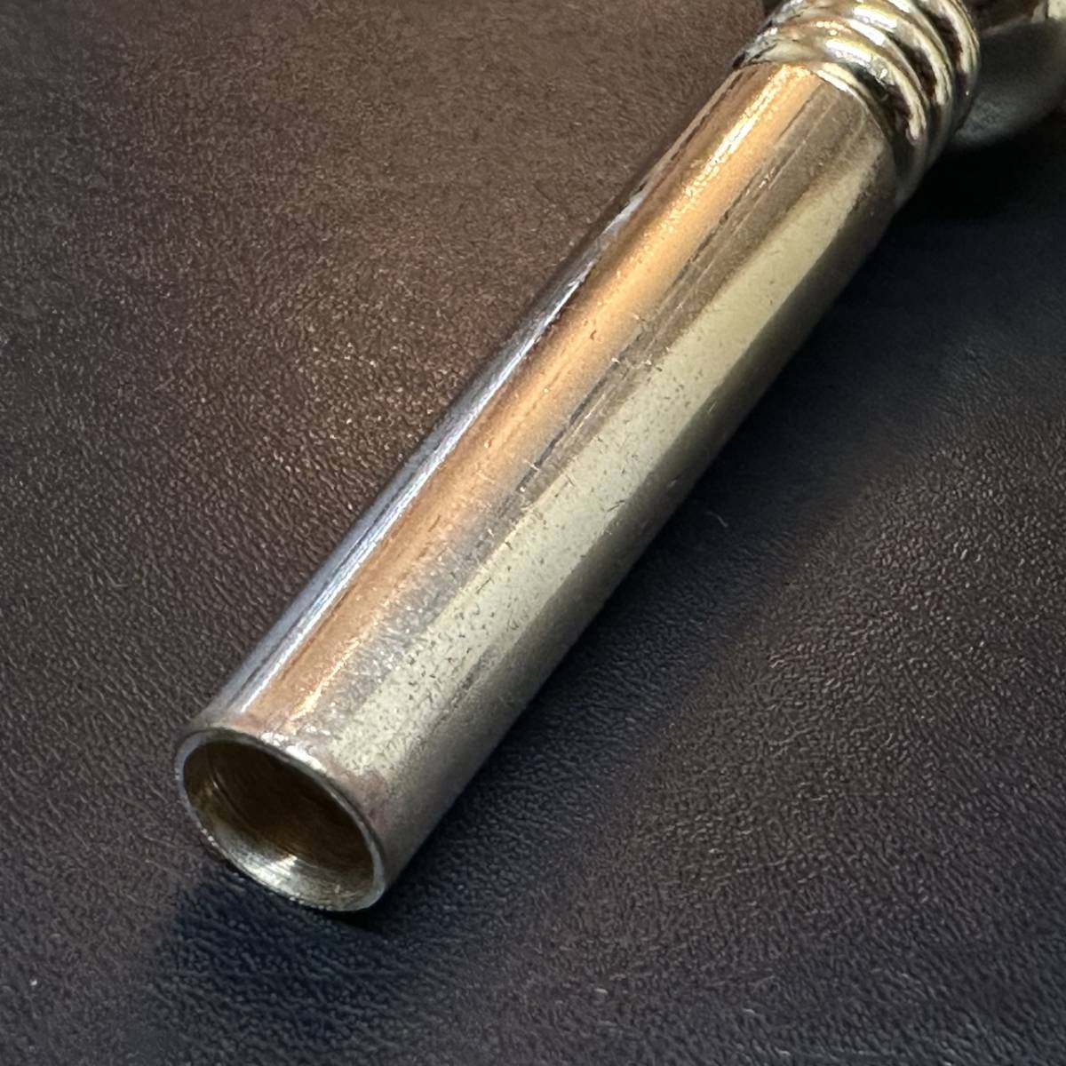 Stomvi ／ストンビ ロータリートランペットマウスピース 金メッキ