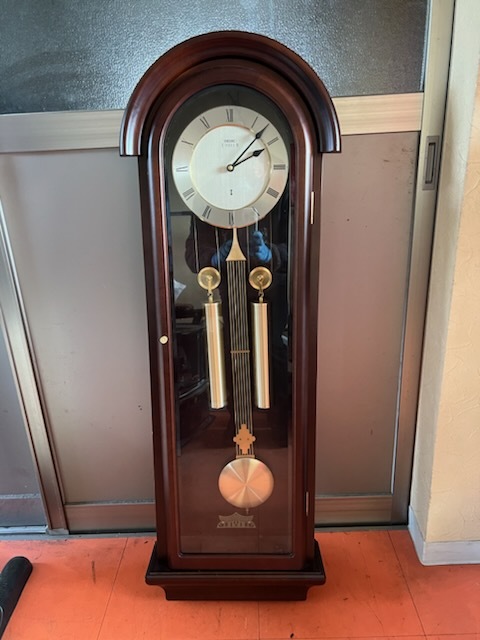 レトロ SEIKO セイコー EMBLEM エンブレム HS304B 掛け時計 柱 レトロ SEIKO セイコー EMBLEM エンブレム HS304B 掛け時計 柱