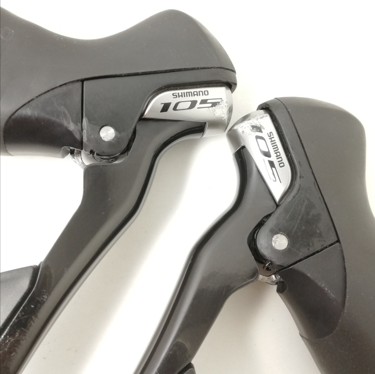 シマノ 105 11速 のSTI (ST-5800) Shimano 105 ST-5800 11-Speed STI