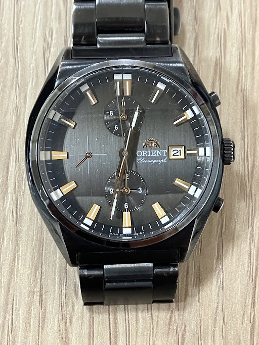 #T10897　ORIENT　TT10-D0-B　クロノグラフ　　TY01-C3-B　ソーラー ORIENT CA TT10-D0-B b 稼働ORIENT オリエントTT10-C0-B