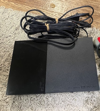 簡易チェック済み★PS2本体 SCPH-90000 チャコールブラック★本体、電源ケーブル、AVケーブルのみ、コントローラーなし_1