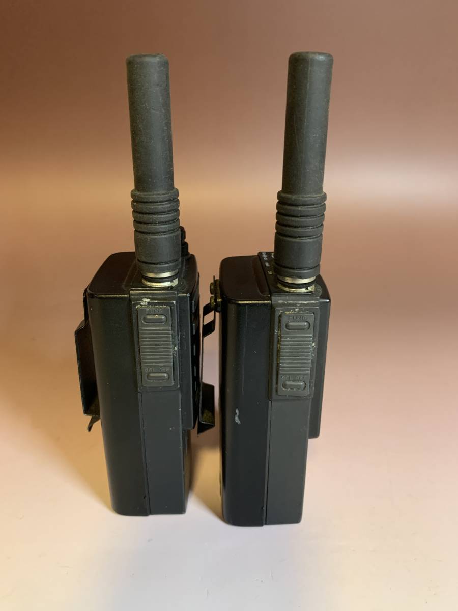 No.227 ジャンク STANDARD C412 UHFハンディートランシーバー 無線機 急速充電器 CSA150 バッテリーケース 乾電池 ...