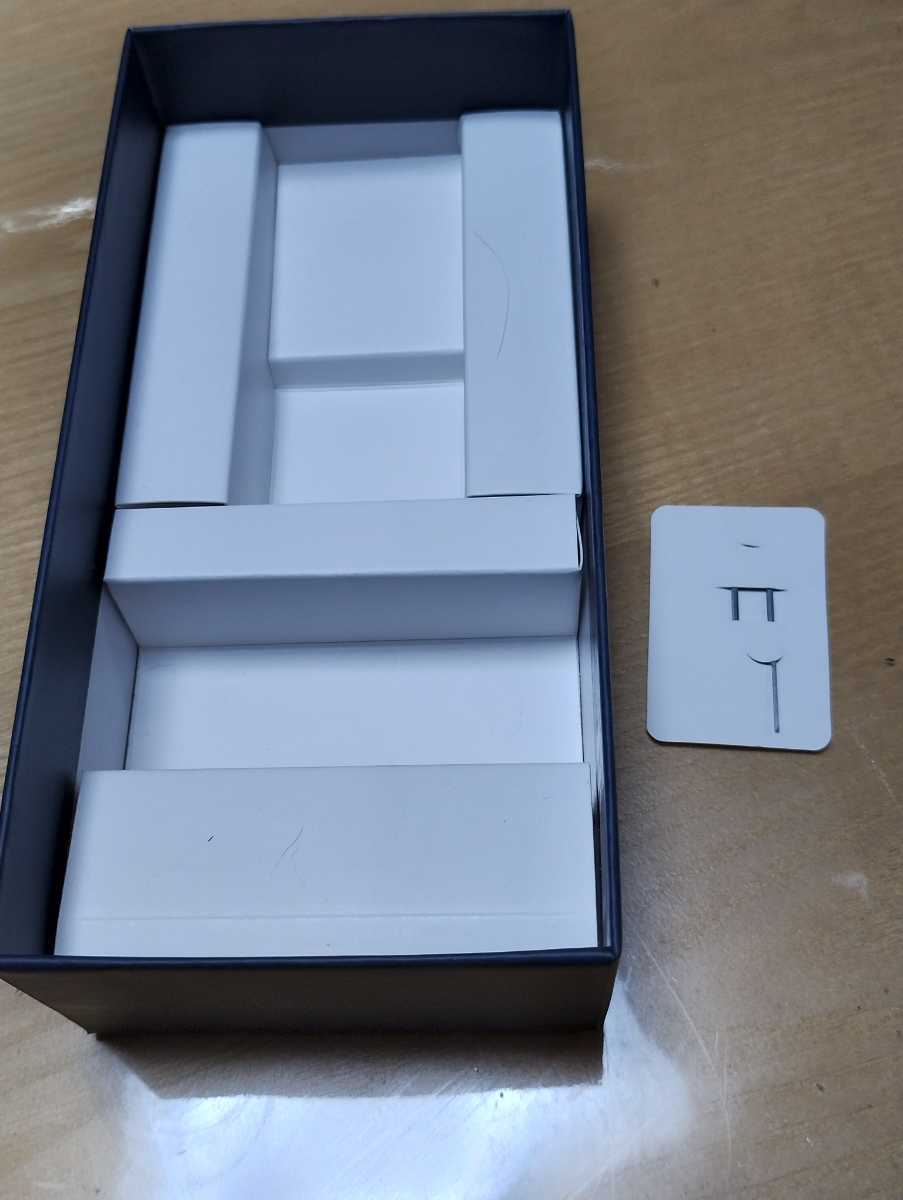 未使用 moto g52j 5G Motorola モトローラ スマホ (5G対応 / 6.8インチ / Felica機能/パールホワイト) SIMフリー Android 本体 おまけ付き_4