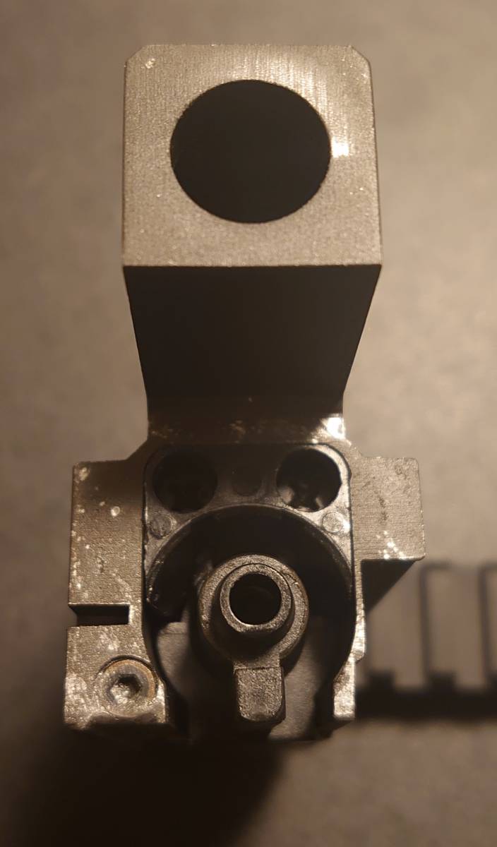 Cybergun　VFC　UMP.45　純正レール　アルミボルト_2