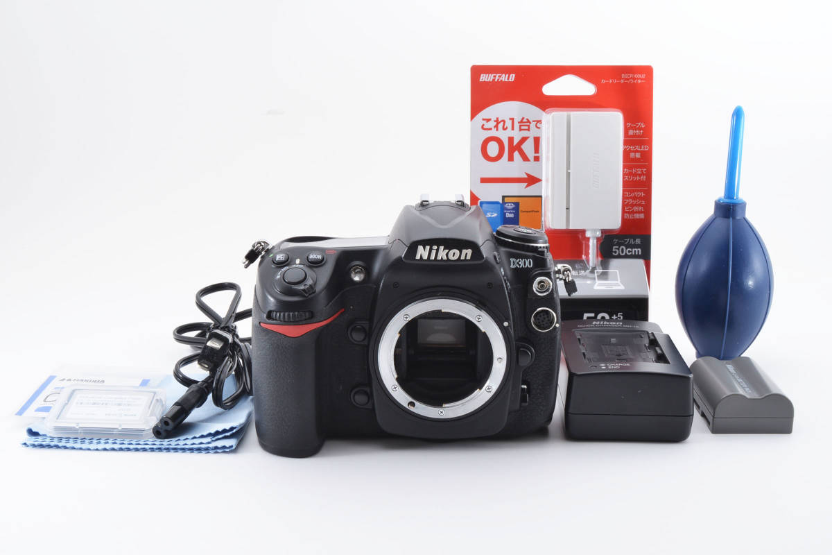 ✨ショット数僅か958回 極美品✨Nikon D5200 ダブルレンズセット ✨ショット数僅か958回 極美品✨Nikon D5200 ダブルレンズセット