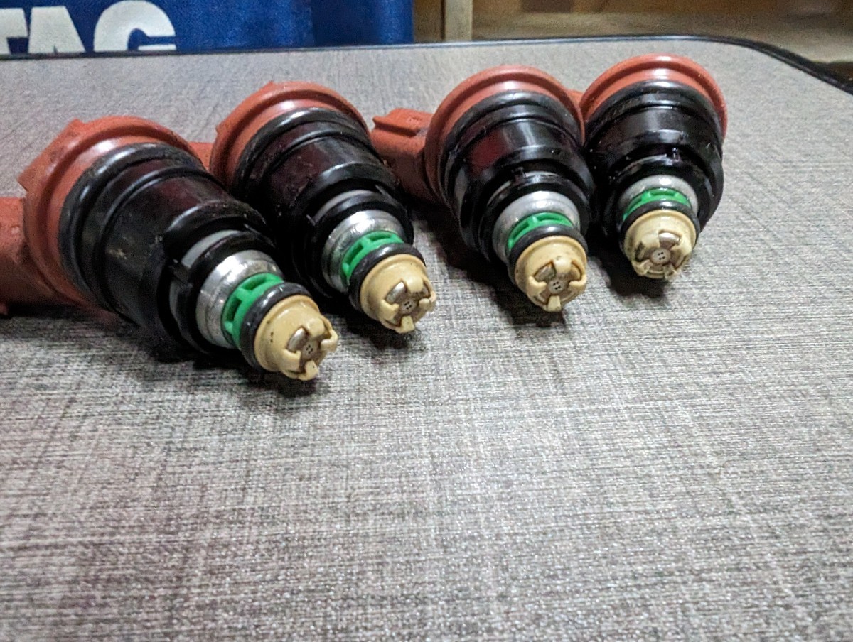TOM001161 日産 シルビア S15 純正 インジェクター 4本セット A46-F52